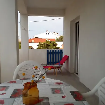 Boki Apartment *