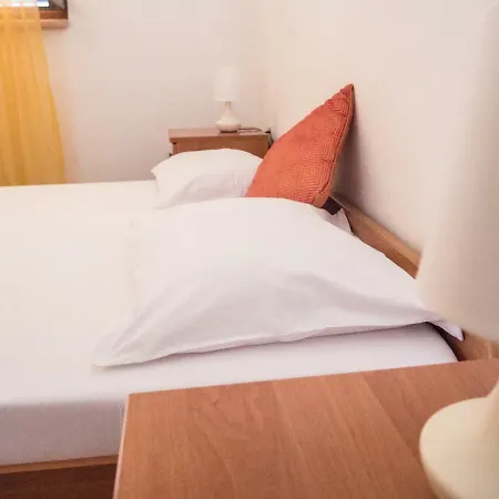 Boki Appartement Pag Town